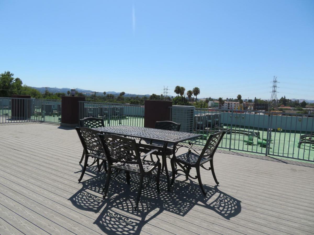 Fully Furnished Apartments Csun Los Angeles Exterior foto